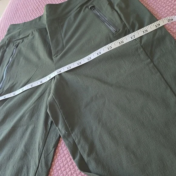 Athleta Trekkie North Aspen Olive High Rise Joggers - Picture 11 of 16